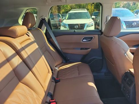 New 2026 Nissan Rogue Platinum w/ Platinum Premium Package image 28