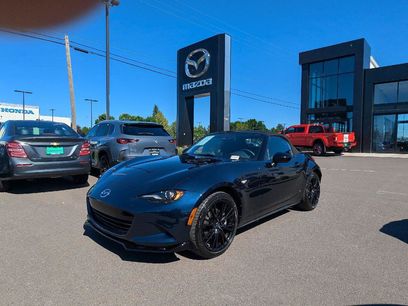 New 2026 MAZDA MX-5 Miata Club w/ Interior Package