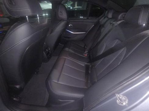 Used 2025 BMW 330i xDrive Sedan image 12