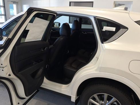 New 2025 MAZDA CX-5 AWD 2.5 S w/ Select Package image 11
