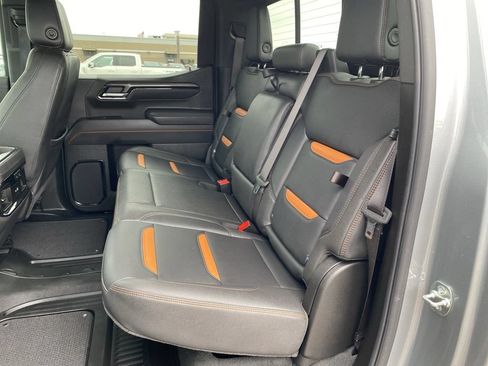 Used 2025 GMC Sierra 1500 AT4 w/ AT4 Premium Package AWD/4WD image 27