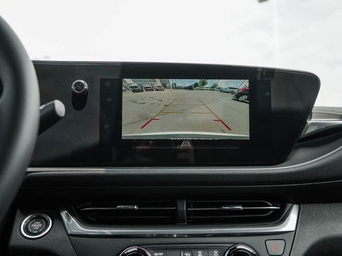 New 2026 Buick Envista Preferred w/ Convenience I Package FWD image 24