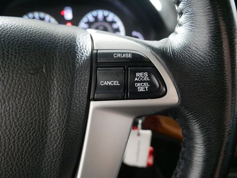 Used 2011 Honda Accord EX-L image 28