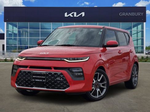 Certified 2022 Kia Soul Turbo FWD image 1