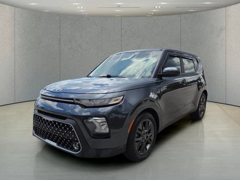 Used 2021 Kia Soul EX FWD image 11