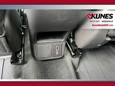 New 2026 Buick Encore GX Preferred w/ Comfort Package AWD/4WD image 35