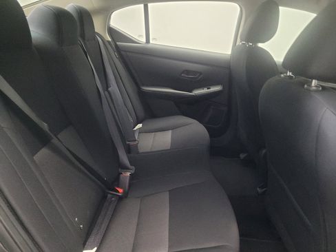 Used 2024 Nissan Sentra SV FWD image 19