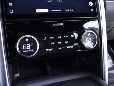 Used 2023 Land Rover Discovery S R-Dynamic AWD/4WD image 31