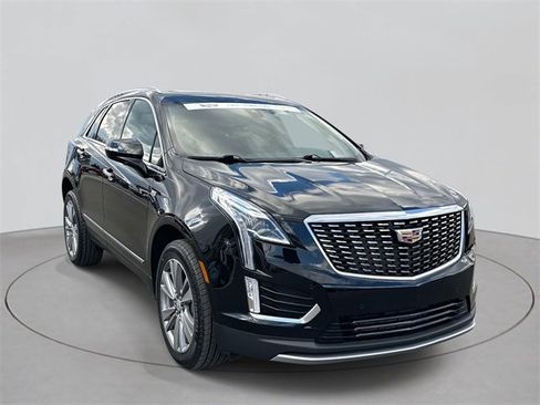 Certified 2022 Cadillac XT5 Premium Luxury image 32