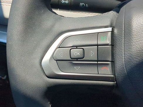 Certified 2025 Jeep Compass Limited AWD/4WD image 28