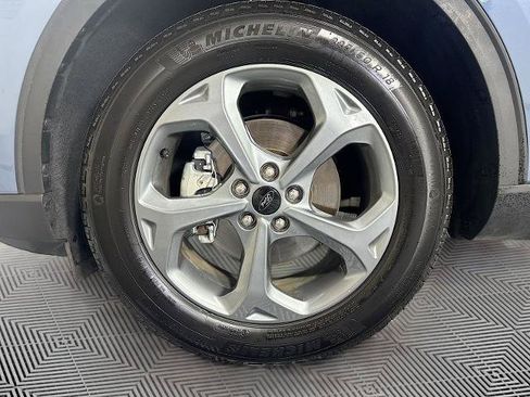 Certified 2025 Ford Escape ST-Line FWD image 28