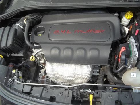 Used 2016 FIAT 500X Lounge image 15