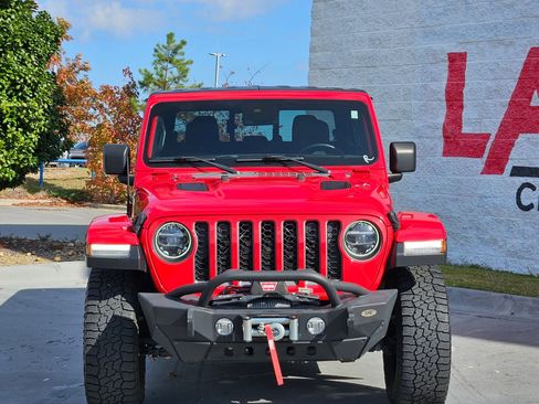 Used 2020 Jeep Gladiator Rubicon image 2