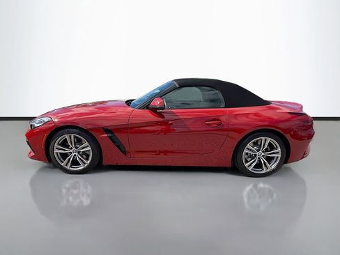 Certified 2025 BMW Z4 sDrive30i image 7