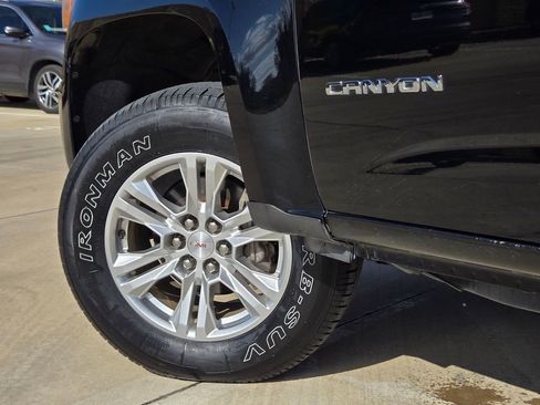 Used 2020 GMC Canyon SLE w/ Trailering Package image 29