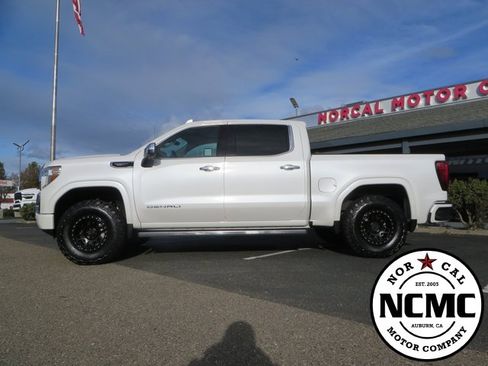 Used 2020 GMC Sierra 1500 Denali w/ Denali Ultimate Package image 2
