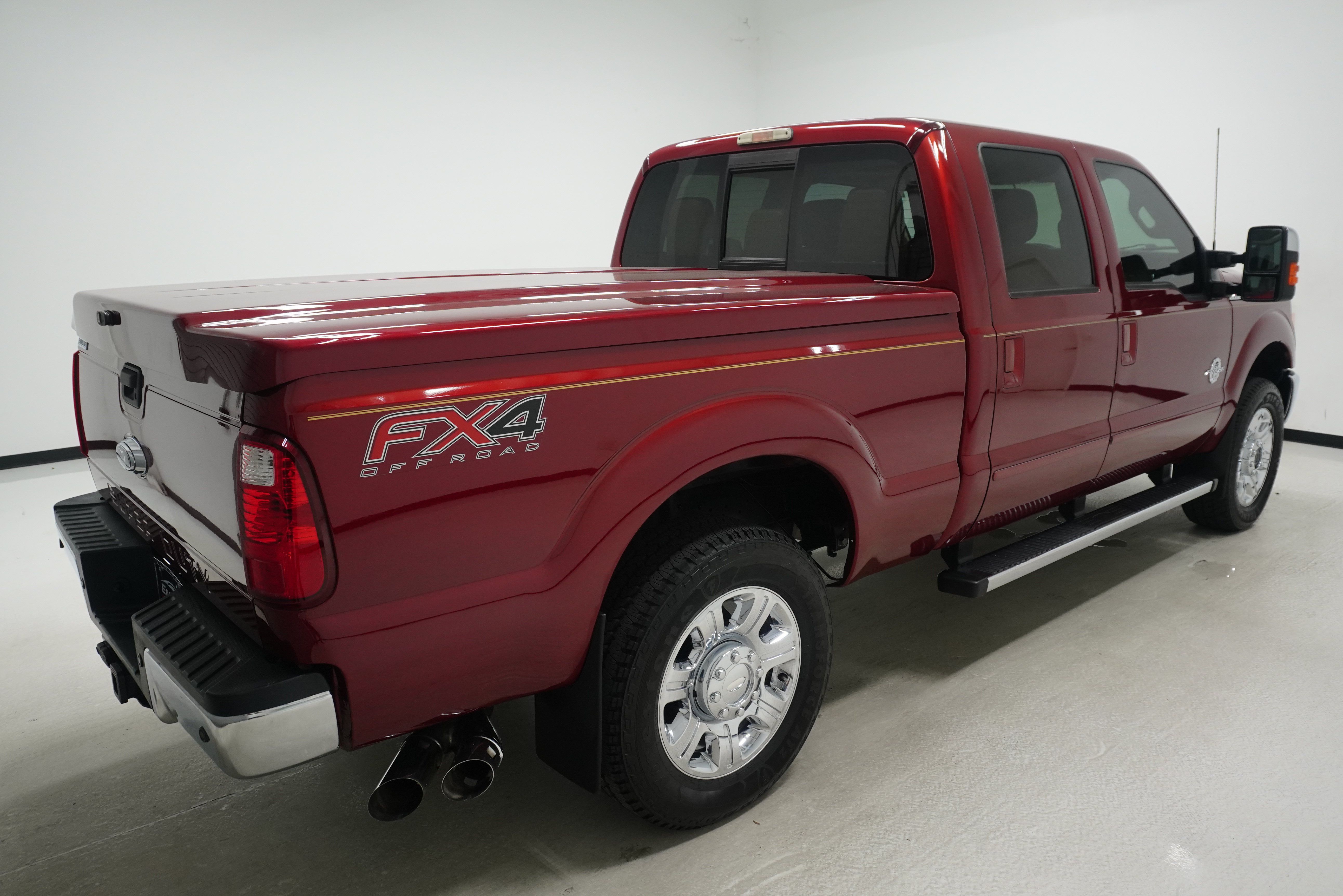 Used 2013 Ford F250 Lariat w/ Lariat Ultimate Pkg AWD/4WD image 3