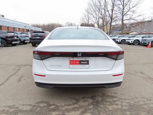 New 2026 Honda Accord LX image 5