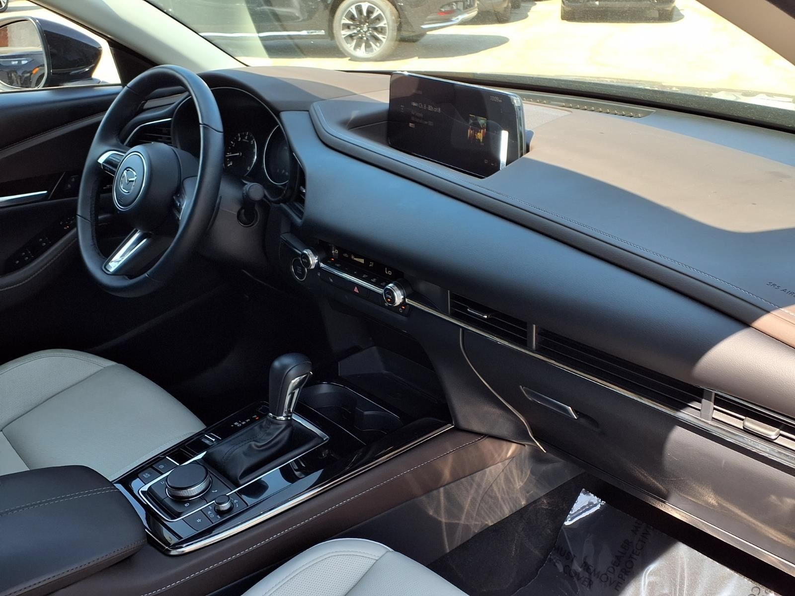 Certified 2025 MAZDA CX-30 2.5 Turbo w/ Premium Package AWD/4WD image 23