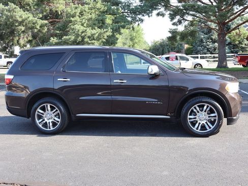 Used 2012 Dodge Durango Citadel w/ Trailer Tow Group IV AWD/4WD image 3