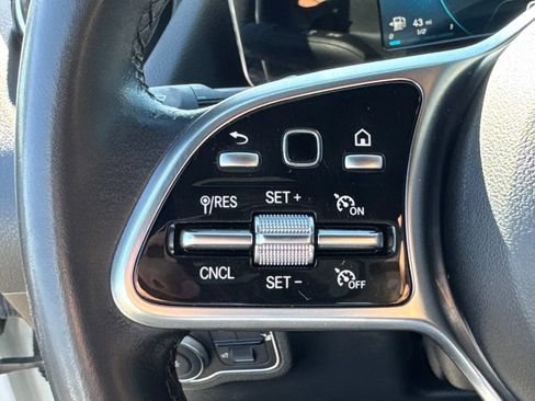 Certified 2021 Mercedes-Benz GLA 250 image 26