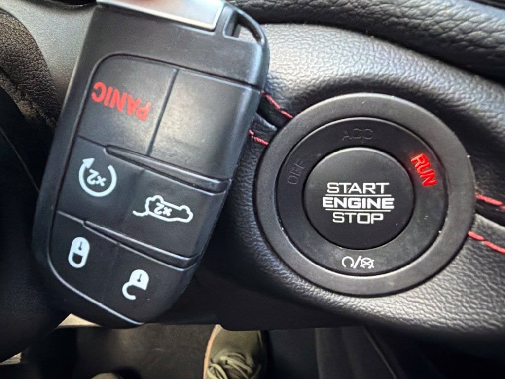 Used 2023 Dodge Durango GT AWD/4WD image 31