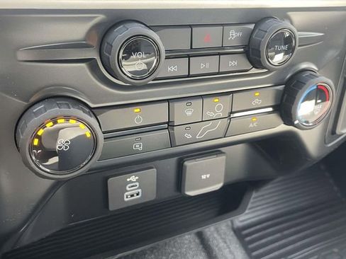 New 2025 Ford F350 XL w/ XL Chrome Package image 7