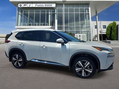 Used 2021 Nissan Rogue SL w/ Premium Package