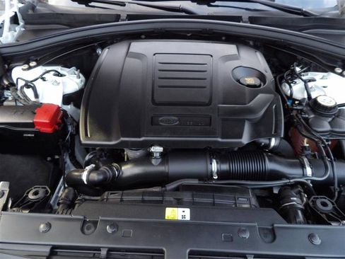 Used 2020 Land Rover Range Rover Velar R-Dynamic S image 28