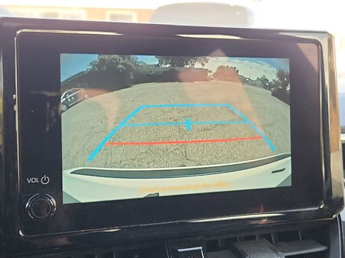 Used 2023 Toyota Corolla SE FWD image 11