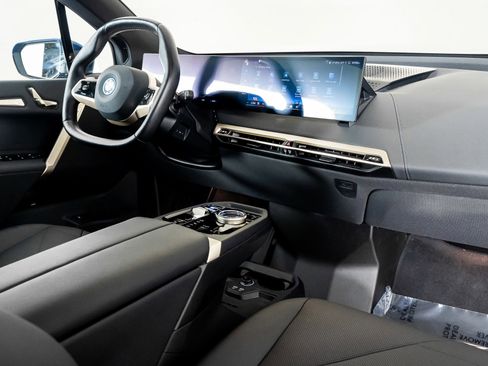 Used 2024 BMW iX M60 image 60
