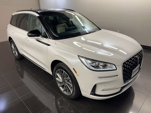 New 2026 Lincoln Corsair Grand Touring image 1