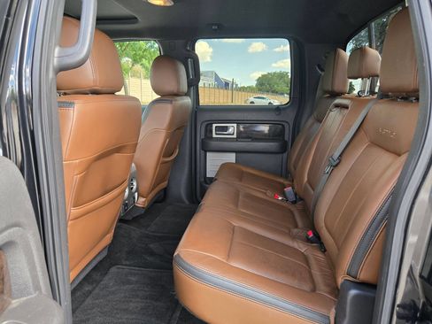Used 2014 Ford F150 Platinum RWD image 14