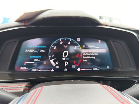 Used 2023 Chevrolet Corvette Stingray Premium Conv w/ Z51 Performance Package RWD image 19