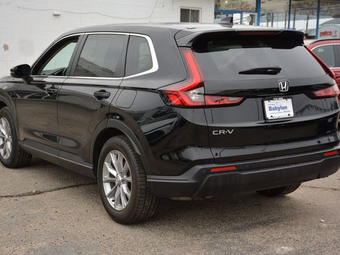 Used 2023 Honda CR-V EX-L image 3