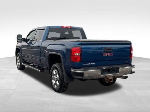 Used 2017 GMC Sierra 3500 SLE w/ HD SLE Preferred Plus Package image 3