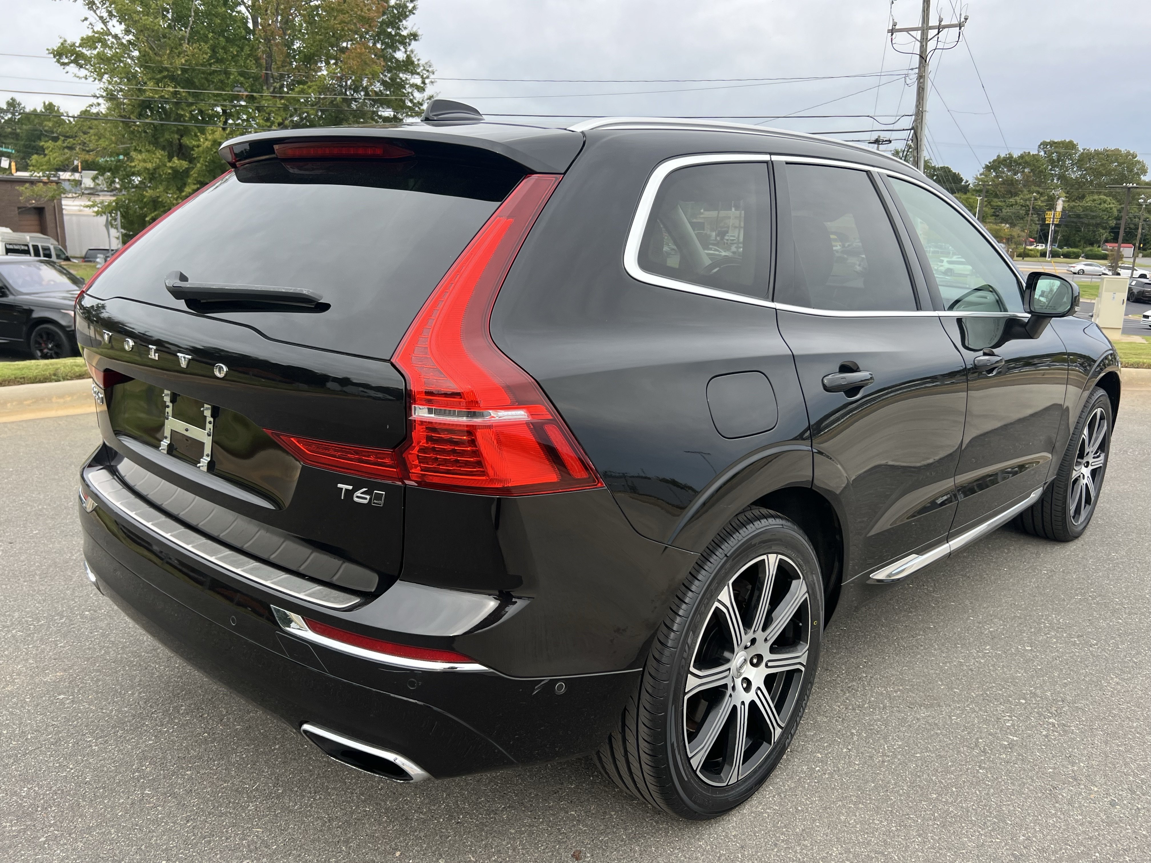 Used 2021 Volvo XC60 T6 Inscription w/ Protection Package Premier AWD/4WD image 9