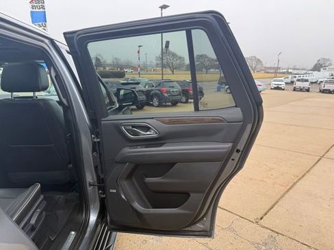 Certified 2021 Chevrolet Tahoe Premier w/ Premium Package image 15