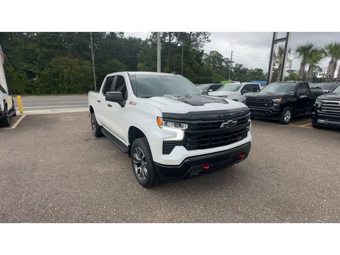 Used 2023 Chevrolet Silverado 1500 LT Trail Boss w/ Convenience Package II AWD/4WD image 8
