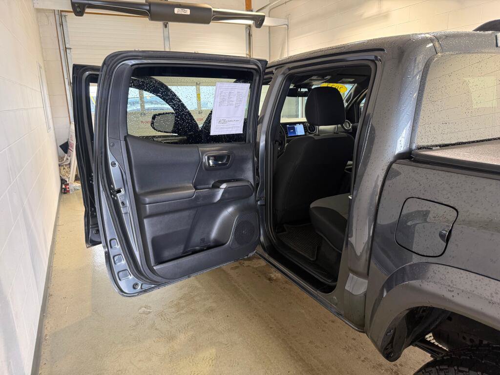 Certified 2023 Toyota Tacoma TRD Sport w/ Black Out Package (TMS) AWD/4WD image 18