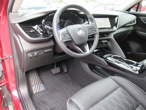 Used 2023 Buick Envision Avenir FWD image 18