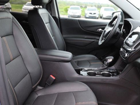 Used 2024 Chevrolet Equinox Premier AWD/4WD image 15