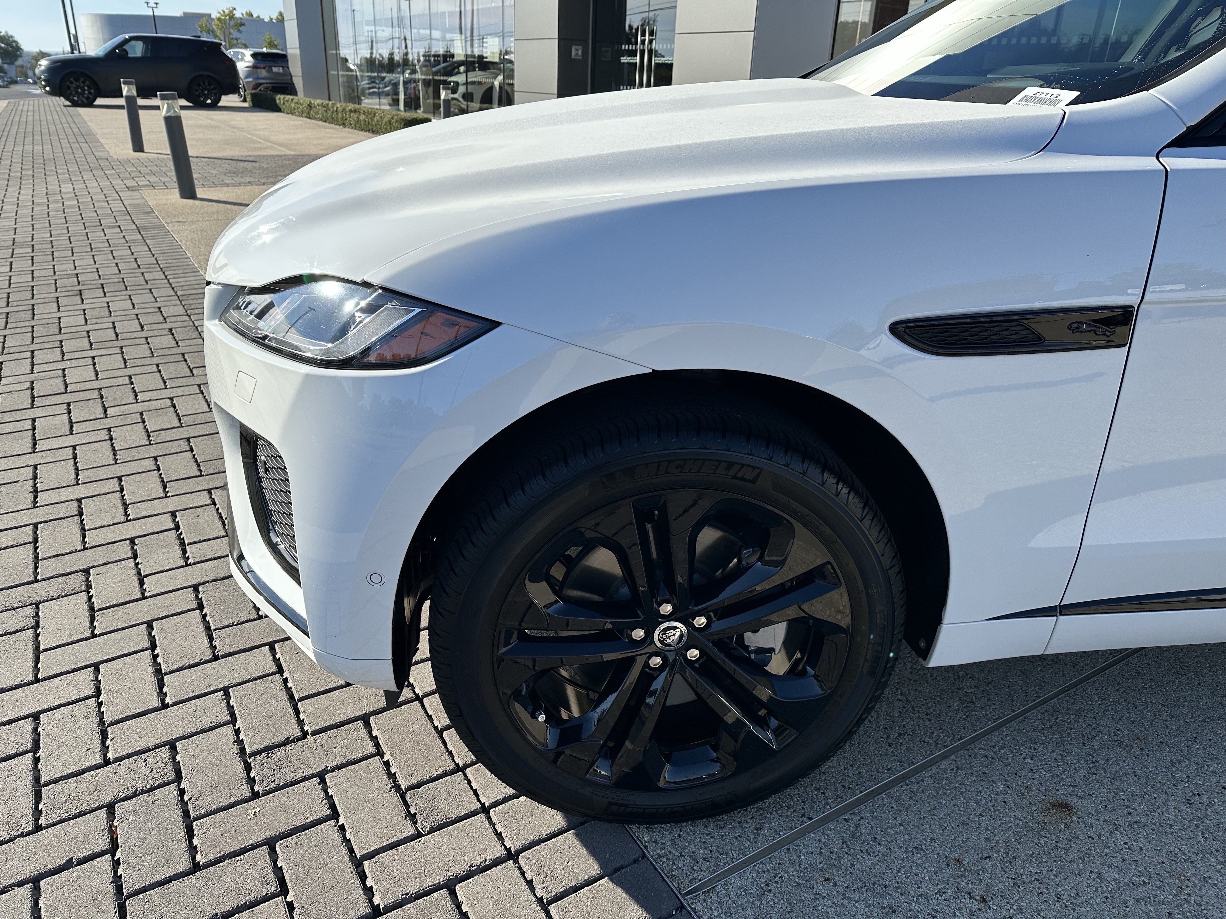 Certified 2026 Jaguar F-PACE R-Dynamic S AWD/4WD image 13