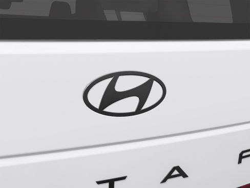 Used 2025 Hyundai Santa Fe SE w/ Tow & Go Package FWD image 54