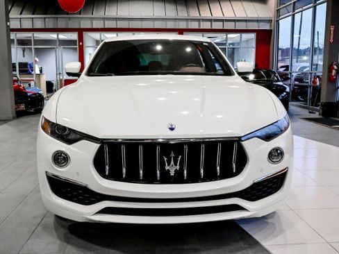 Used 2022 Maserati Levante GT image 2