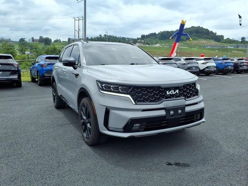 Certified 2023 Kia Sorento SX AWD/4WD image 4