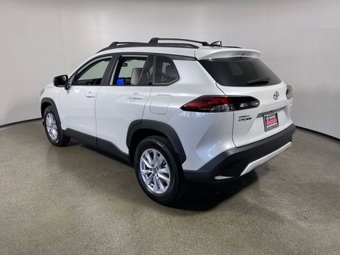 New 2026 Toyota Corolla Cross LE image 5