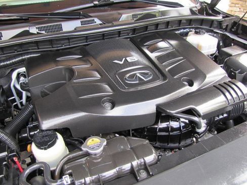 Used 2016 INFINITI QX80 2WD w/ Driver's Assistance Package image 39