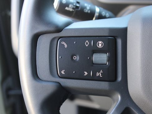 Used 2024 Land Rover Defender 130 X image 18