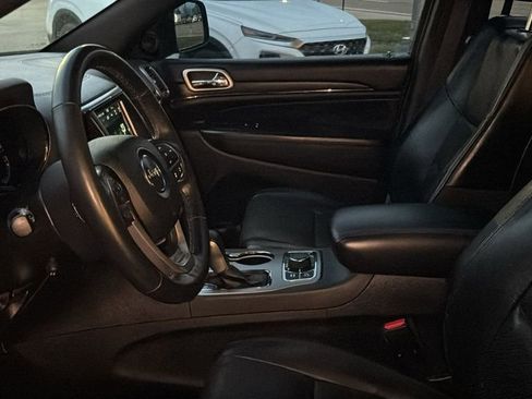 Used 2018 Jeep Grand Cherokee High Altitude image 25
